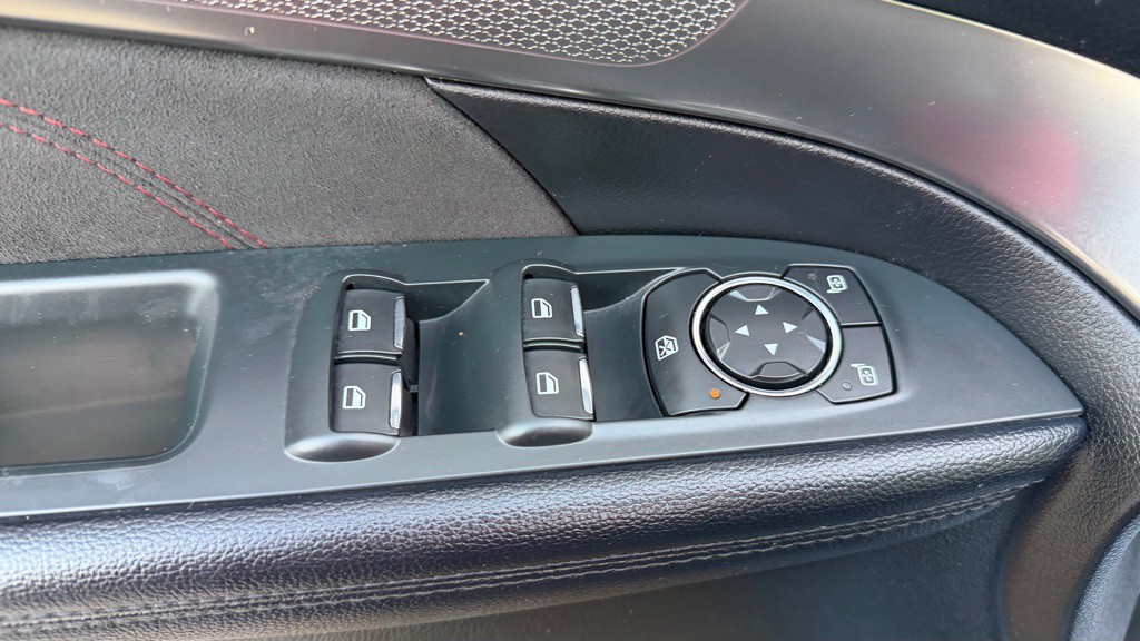 2018 Ford Explorer Image 18