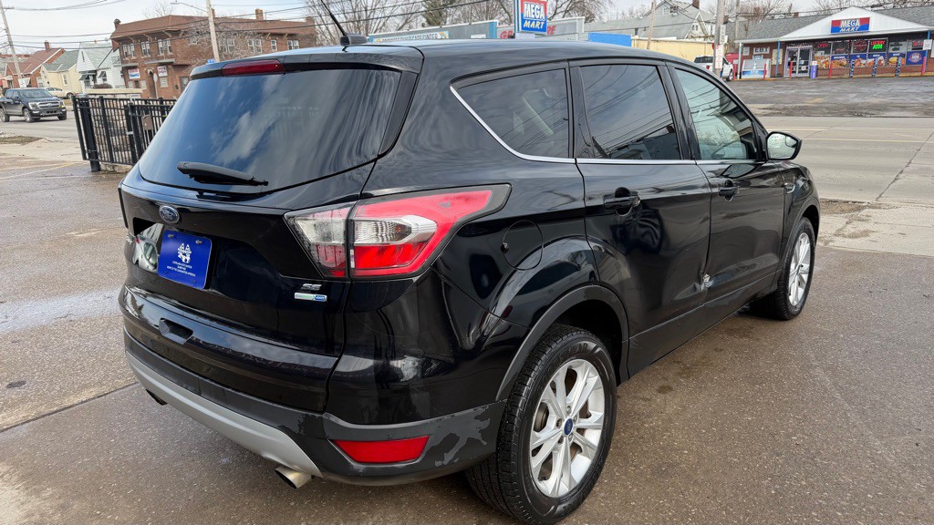 2017 Ford Escape Image 5