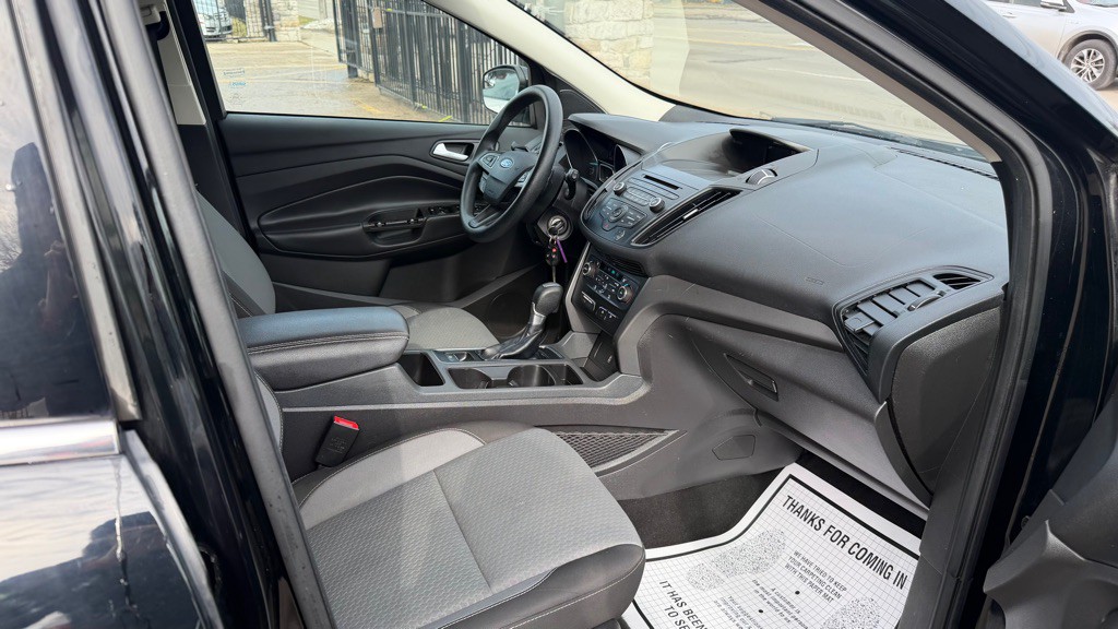 2017 Ford Escape Image 11