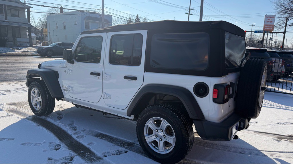 2018 Jeep Wrangler Unlimited Image 3