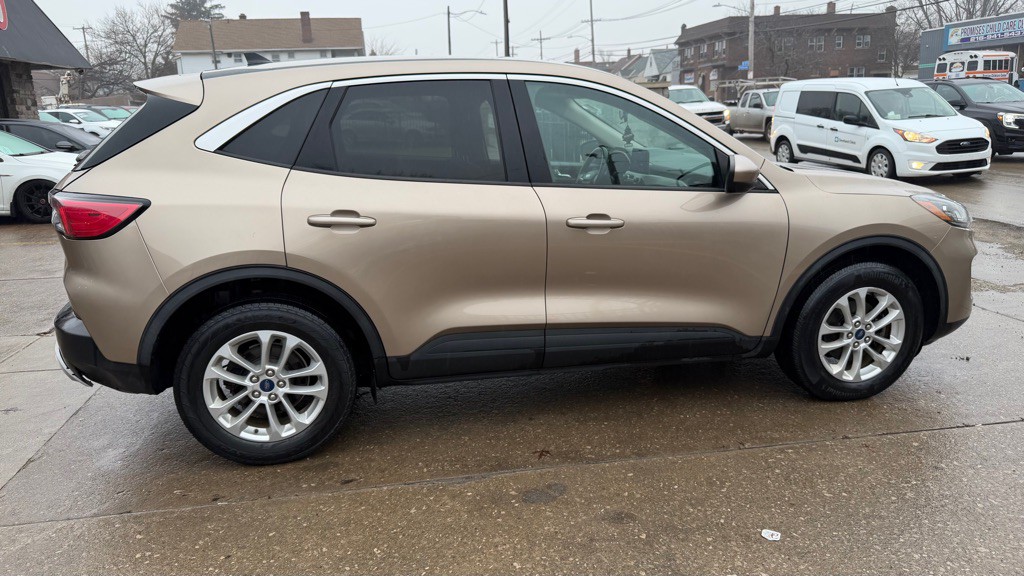 2020 Ford Escape Image 6