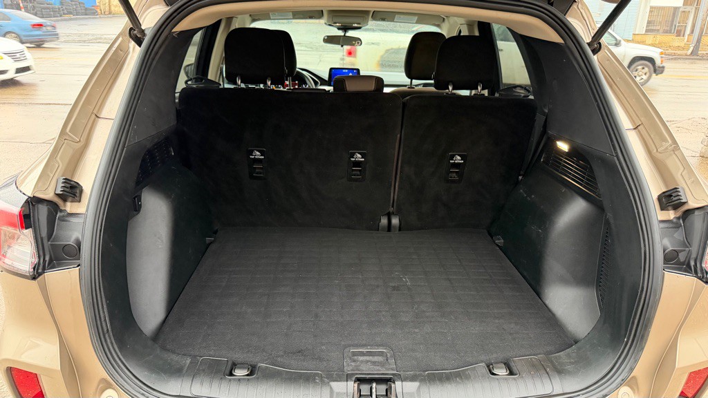 2020 Ford Escape Image 8