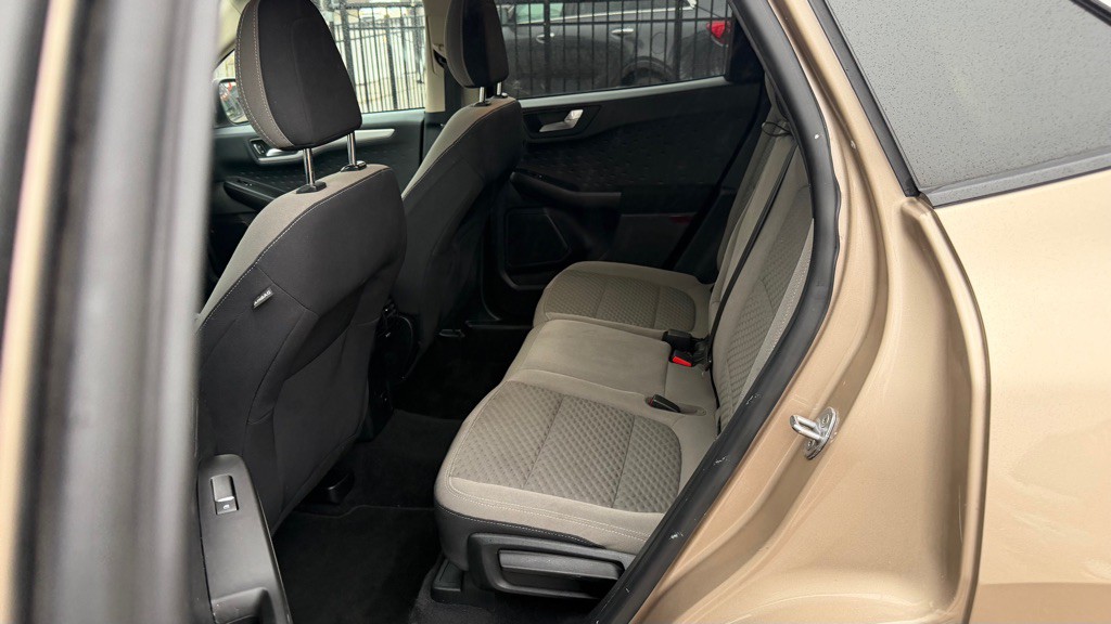 2020 Ford Escape Image 11