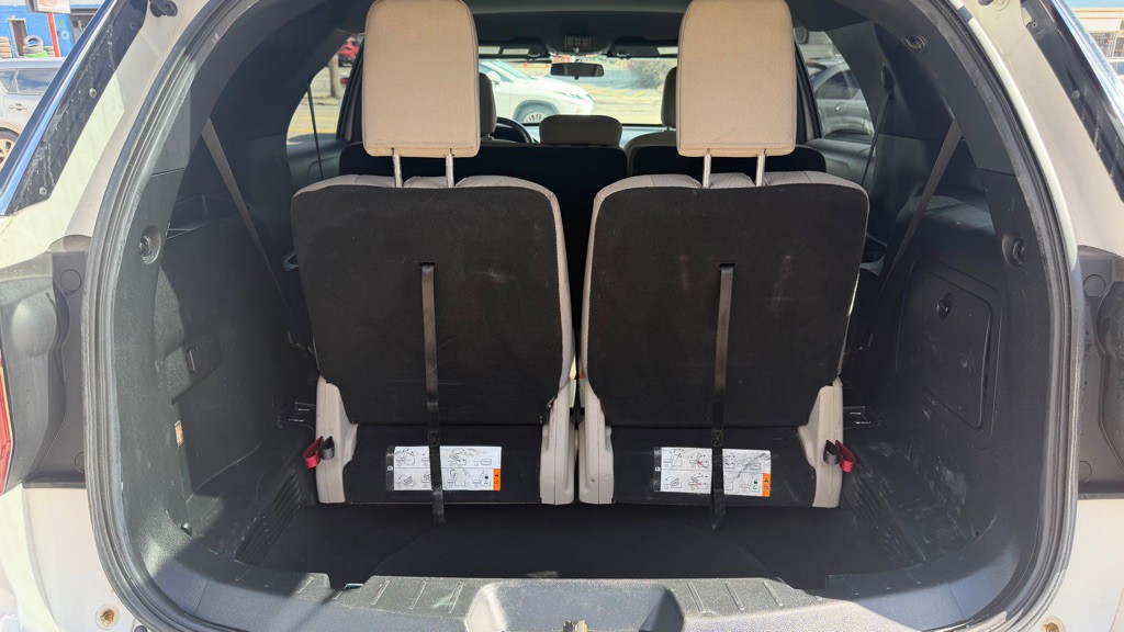 2018 Ford Explorer Image 9