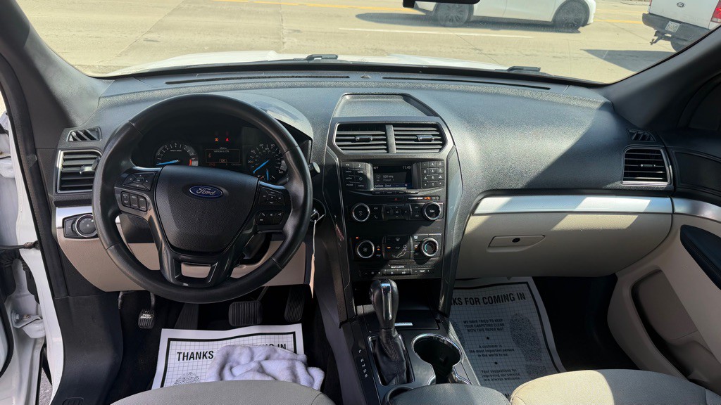 2018 Ford Explorer Image 15