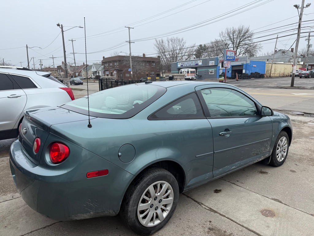 2009 Chevrolet Cobalt Image 4