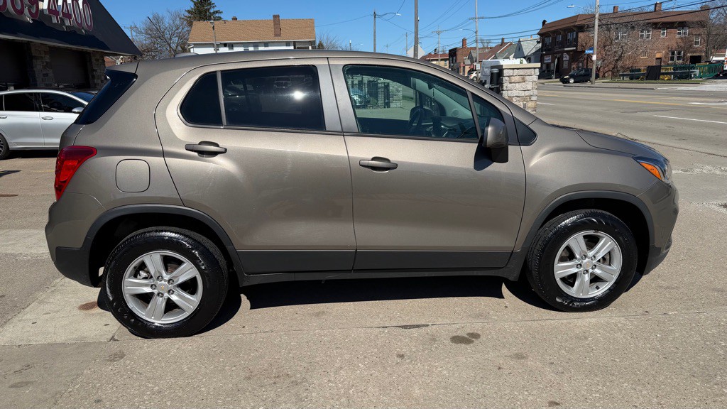 2022 Chevrolet Trax Image 6