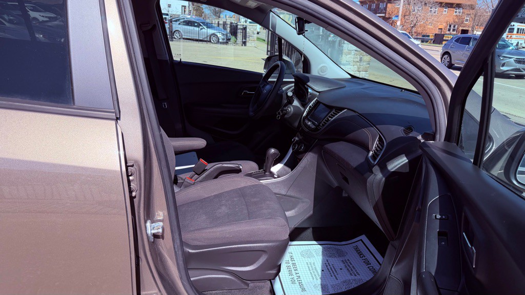 2022 Chevrolet Trax Image 11