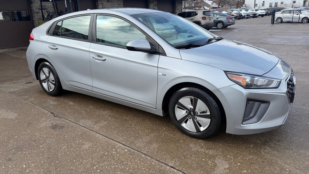 2020 Hyundai Ioniq Image 7