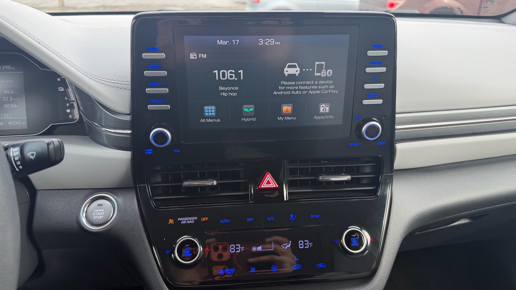 2020 Hyundai Ioniq Image 19