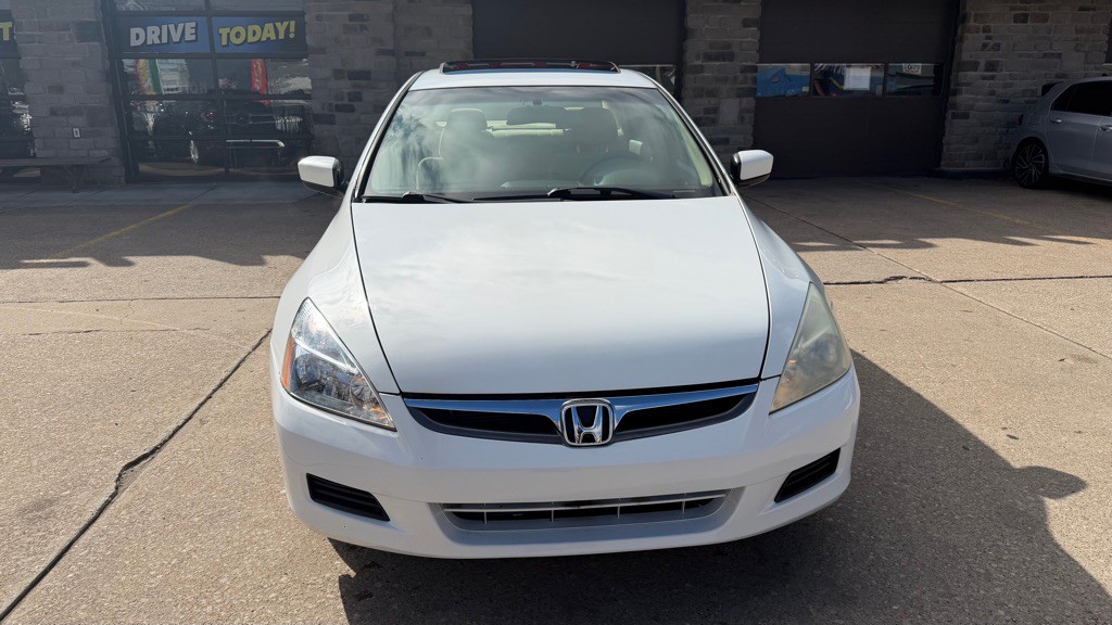 2006 Honda Accord Image 8