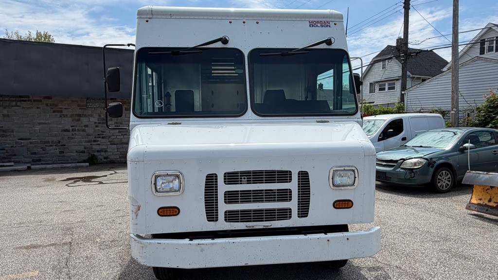 2022 Ford Econoline Image 8