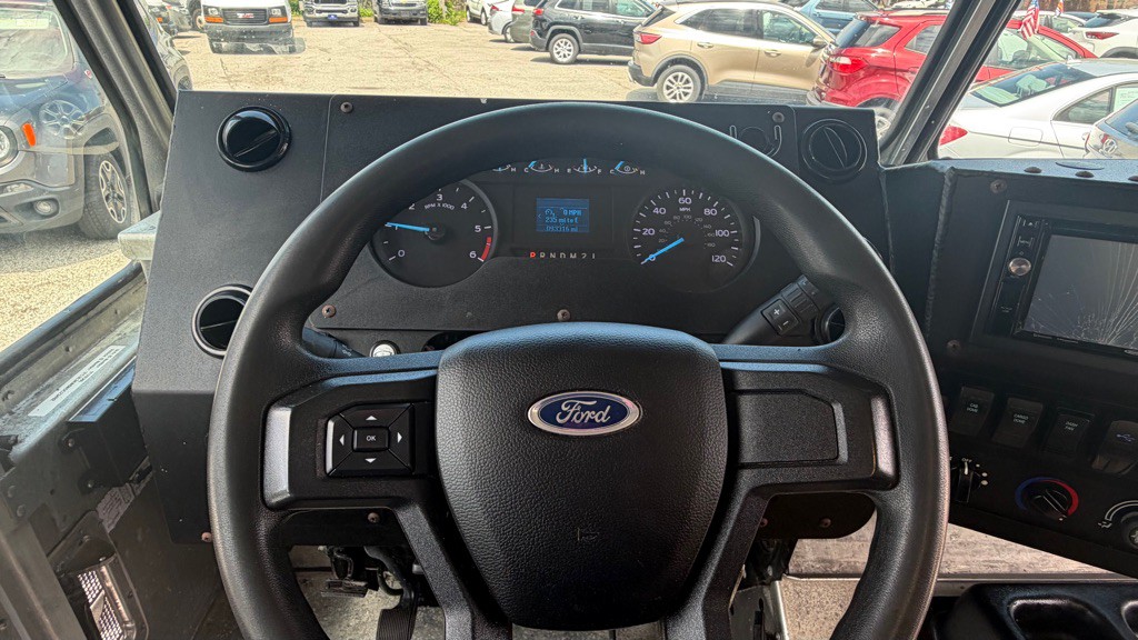 2022 Ford Econoline Image 13