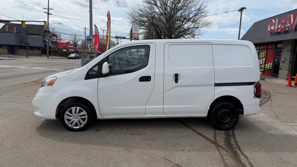 2020 Nissan NV200 Image 2