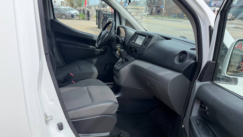 2020 Nissan NV200 Image 10