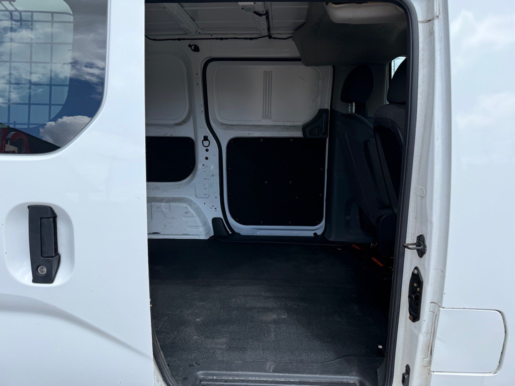 2020 Nissan NV200 Image 8