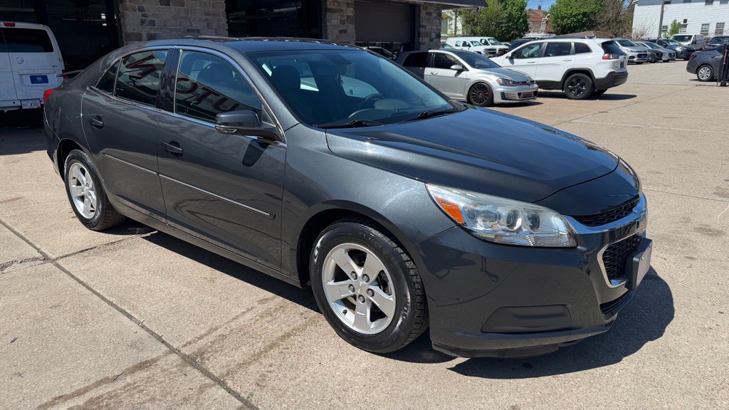 2015 Chevrolet Malibu Image 7