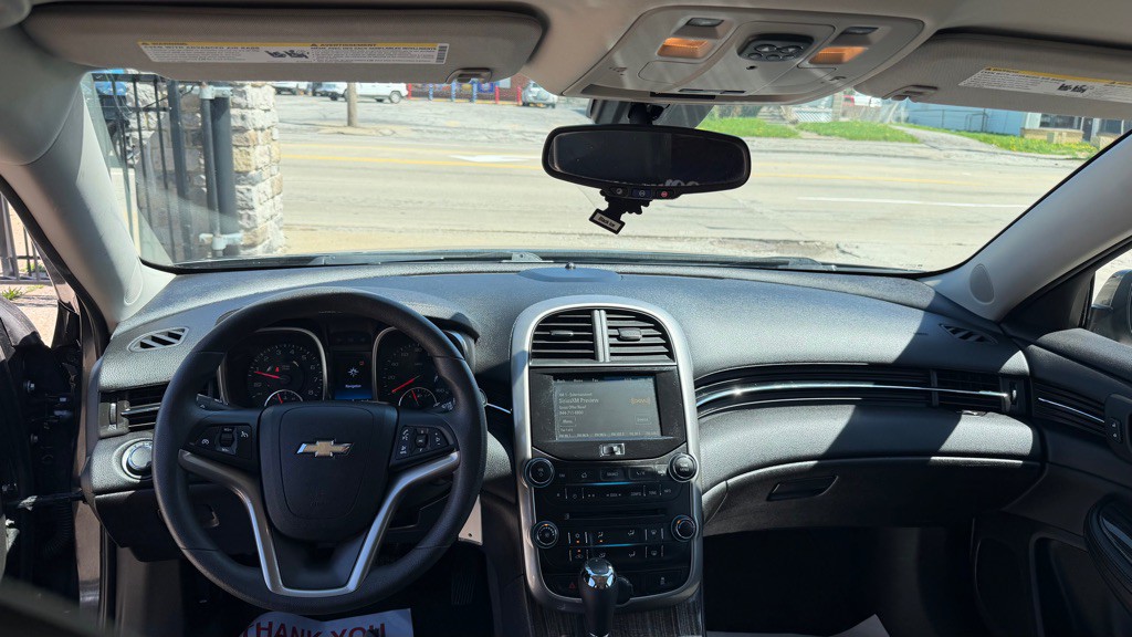 2015 Chevrolet Malibu Image 15