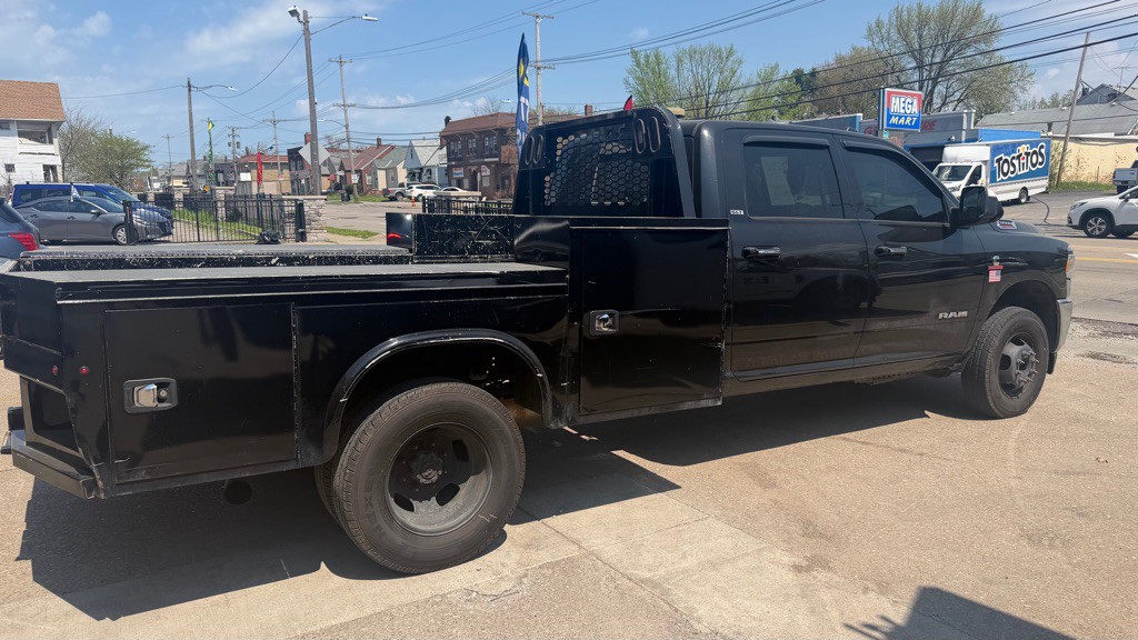 2019 RAM 3500 Image 5