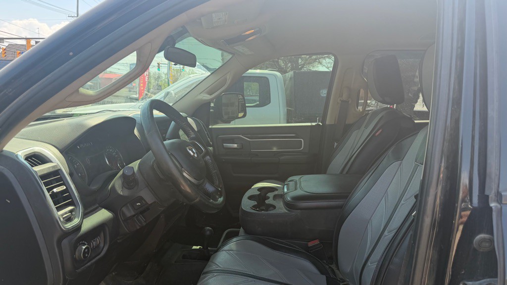 2019 RAM 3500 Image 10