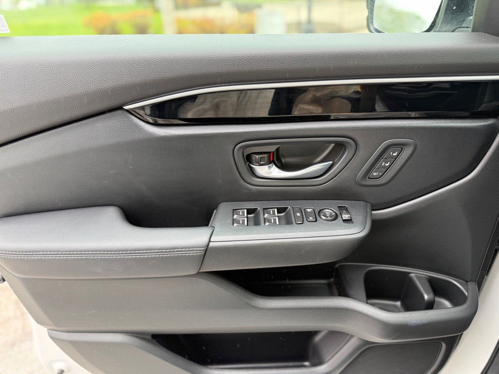 2025 Honda Pilot Image 8