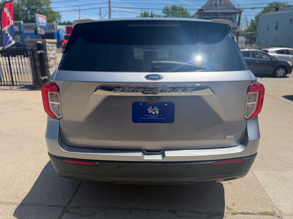 2020 Ford Explorer Image 4