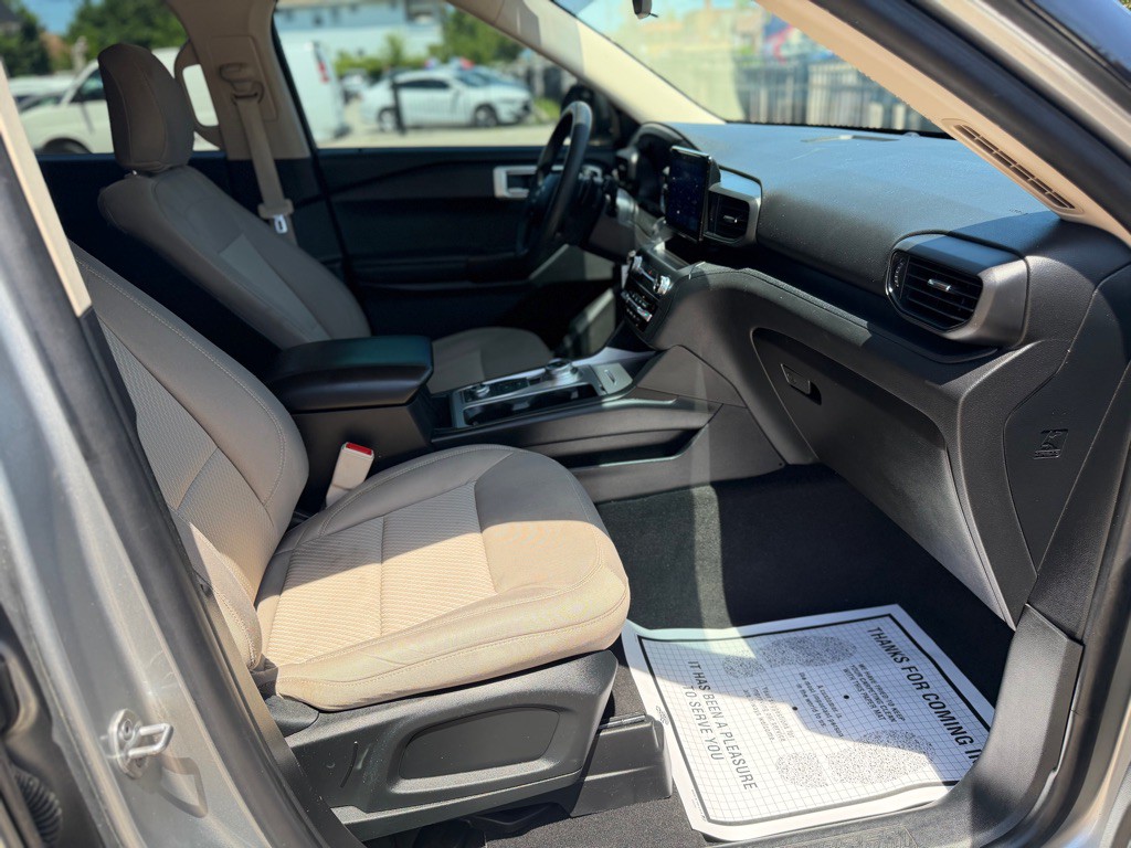 2020 Ford Explorer Image 13