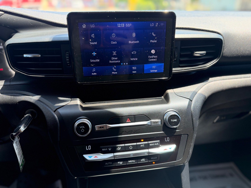 2020 Ford Explorer Image 22