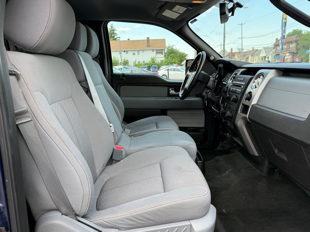 2012 Ford F-150 Image 12