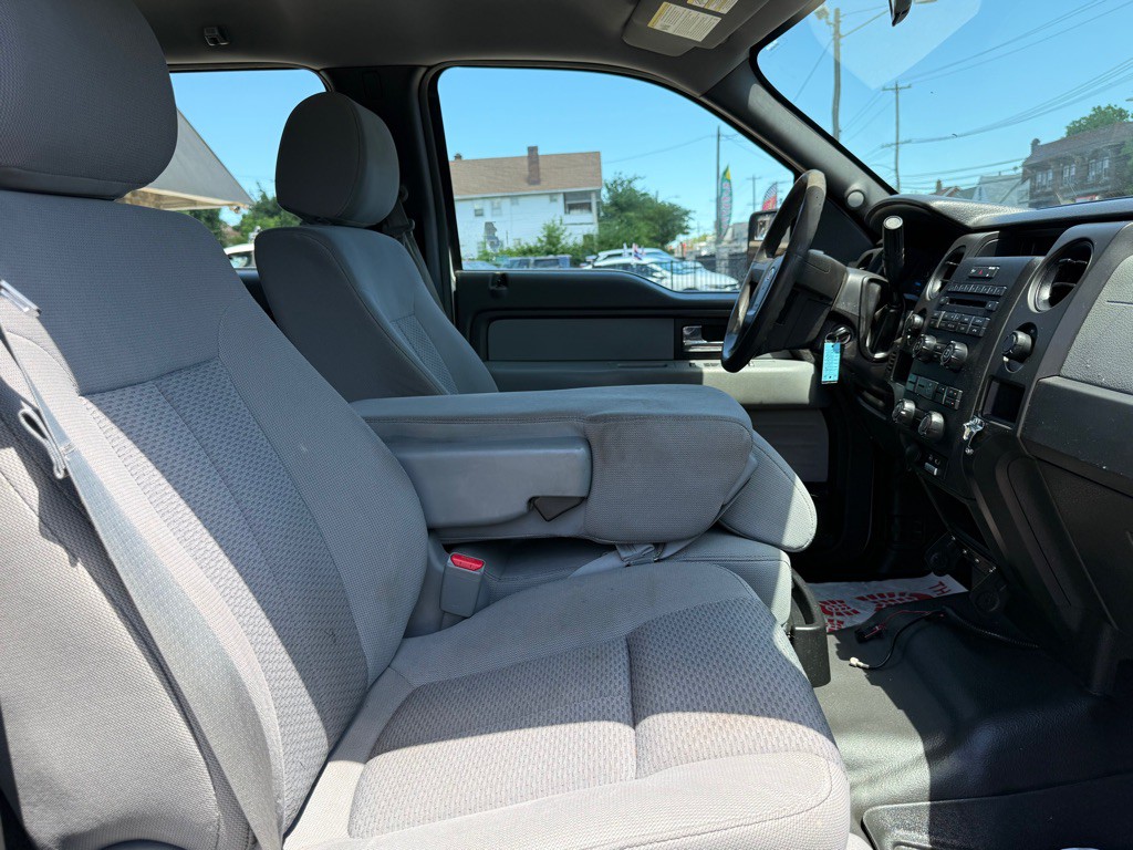 2014 Ford F-150 Image 9