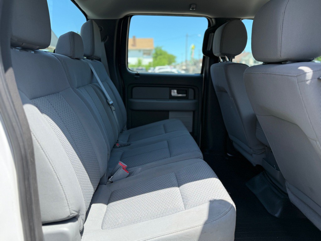 2014 Ford F-150 Image 12
