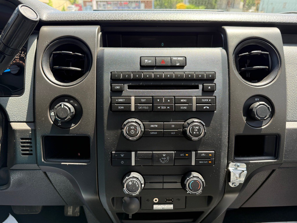 2014 Ford F-150 Image 16