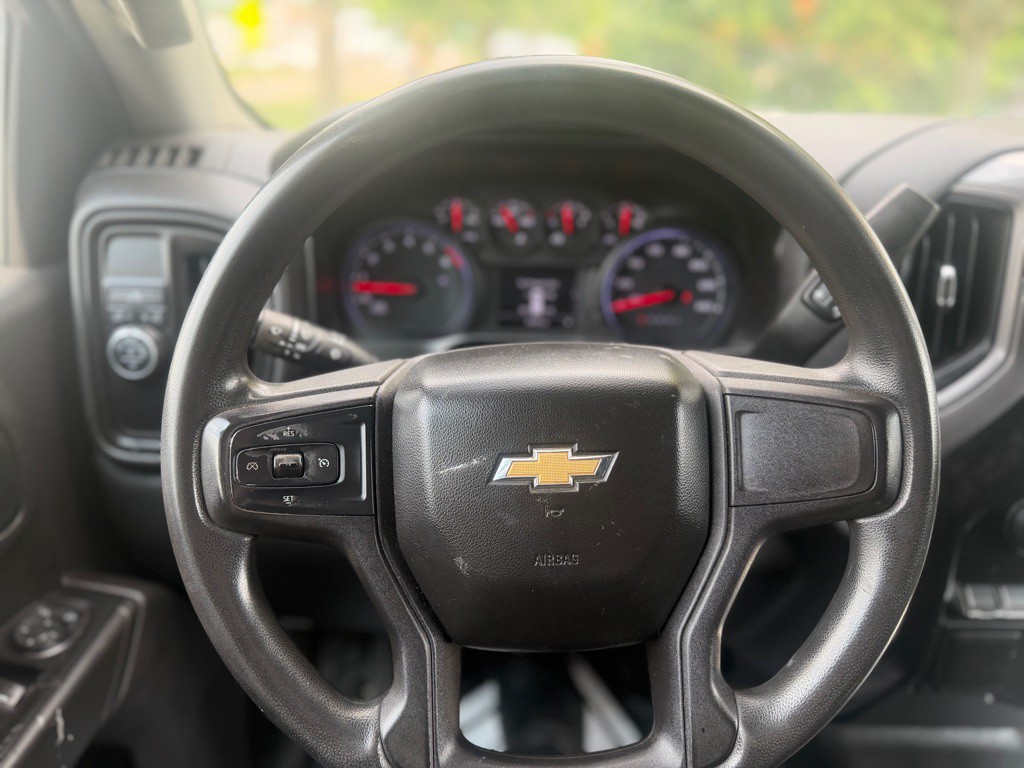 2019 Chevrolet Silverado 1500 Image 11