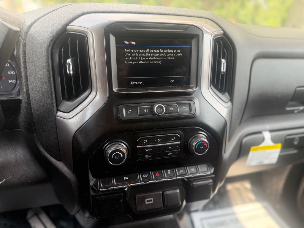 2019 Chevrolet Silverado 1500 Image 13