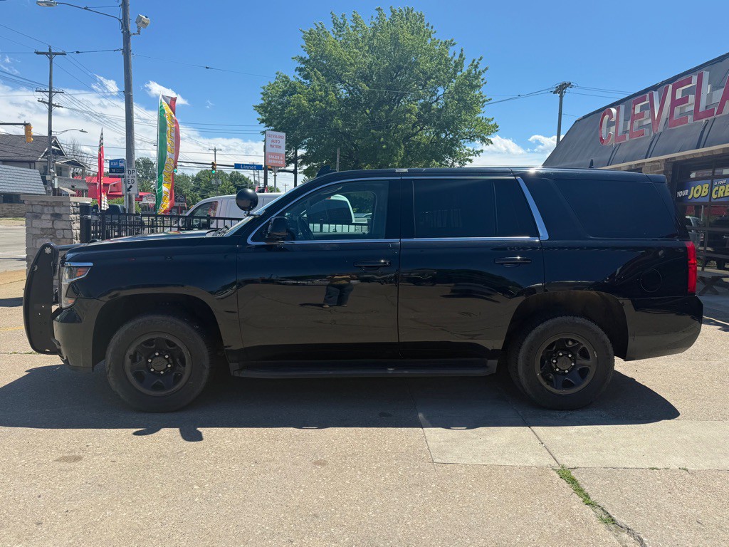2020 Chevrolet Tahoe Image 2