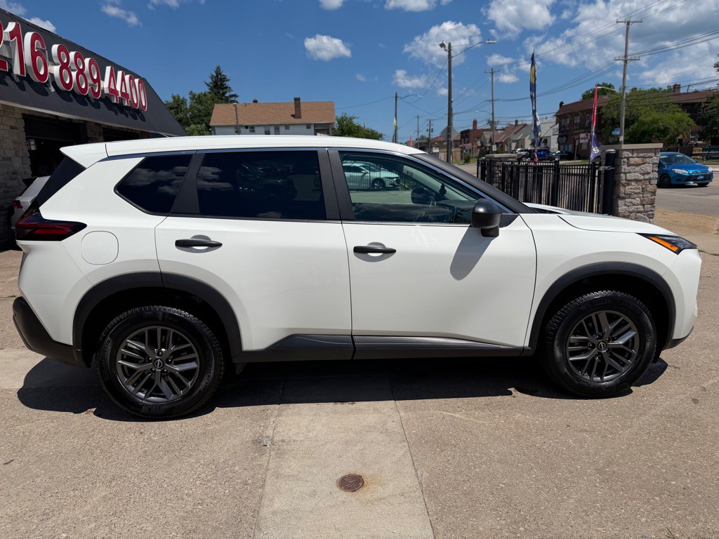 2023 Nissan Rogue Image 6