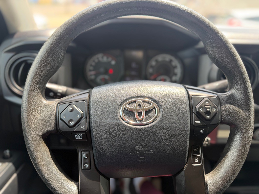 2019 Toyota Tacoma Image 11