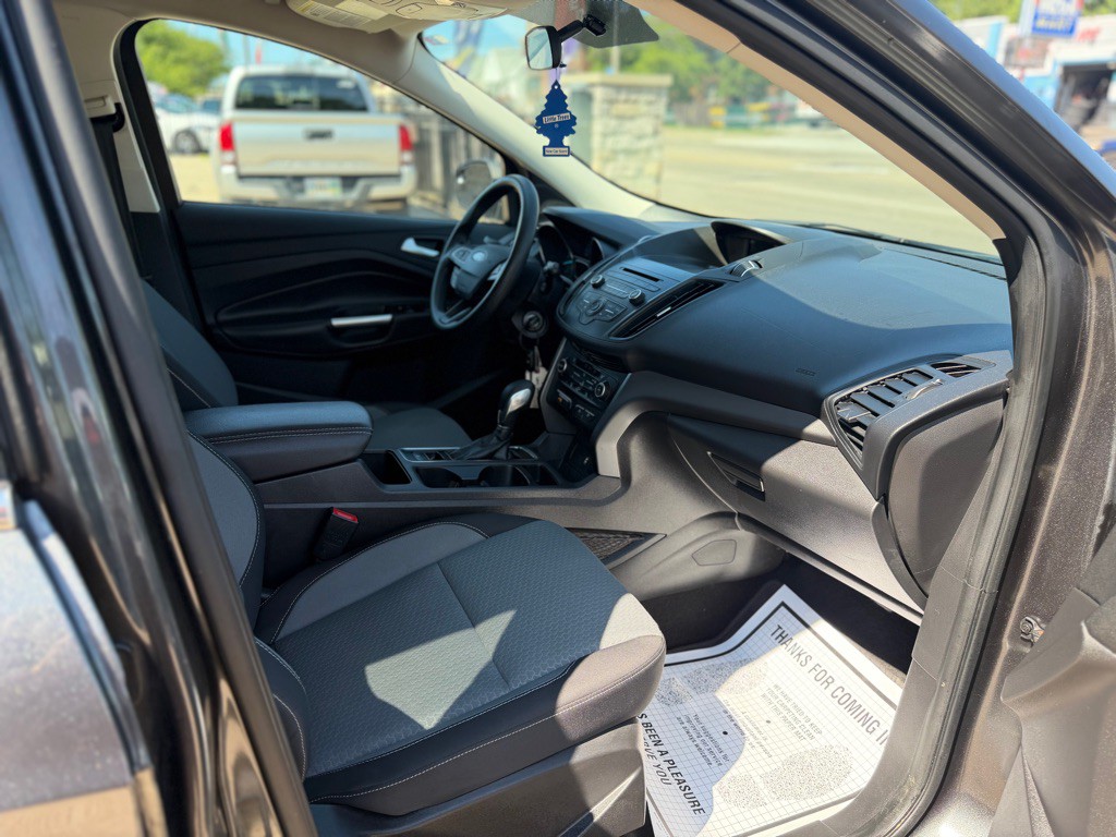 2018 Ford Escape Image 11