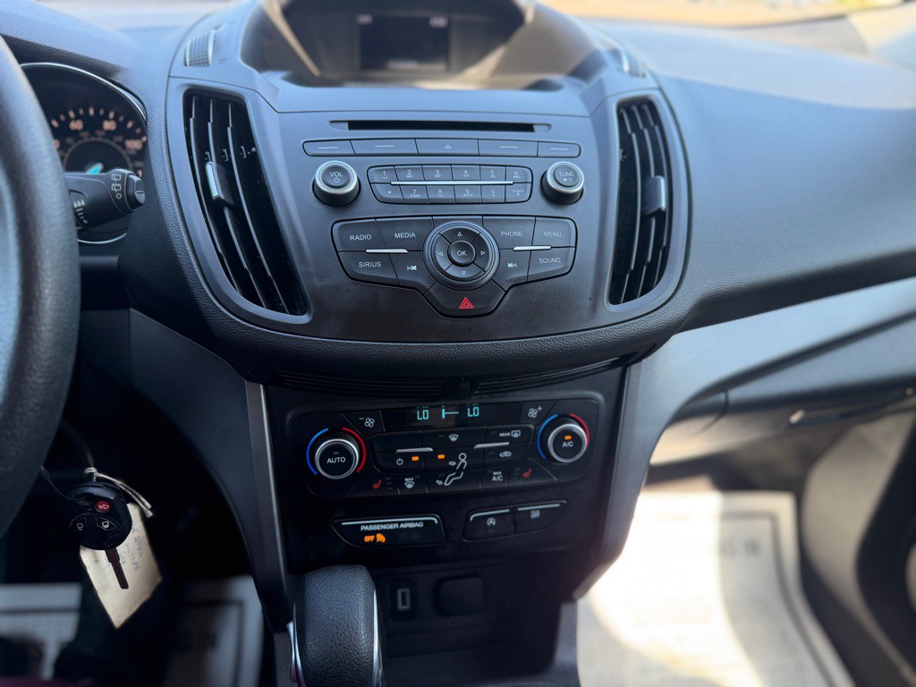 2018 Ford Escape Image 18