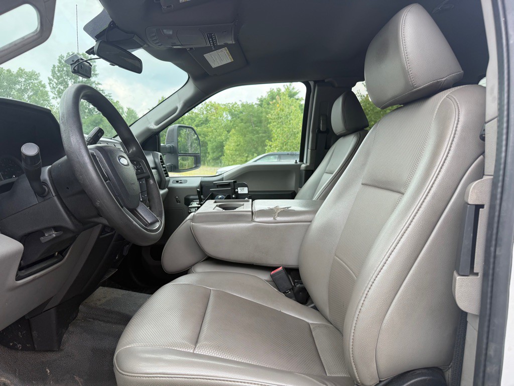 2021 Ford F-350 Image 8