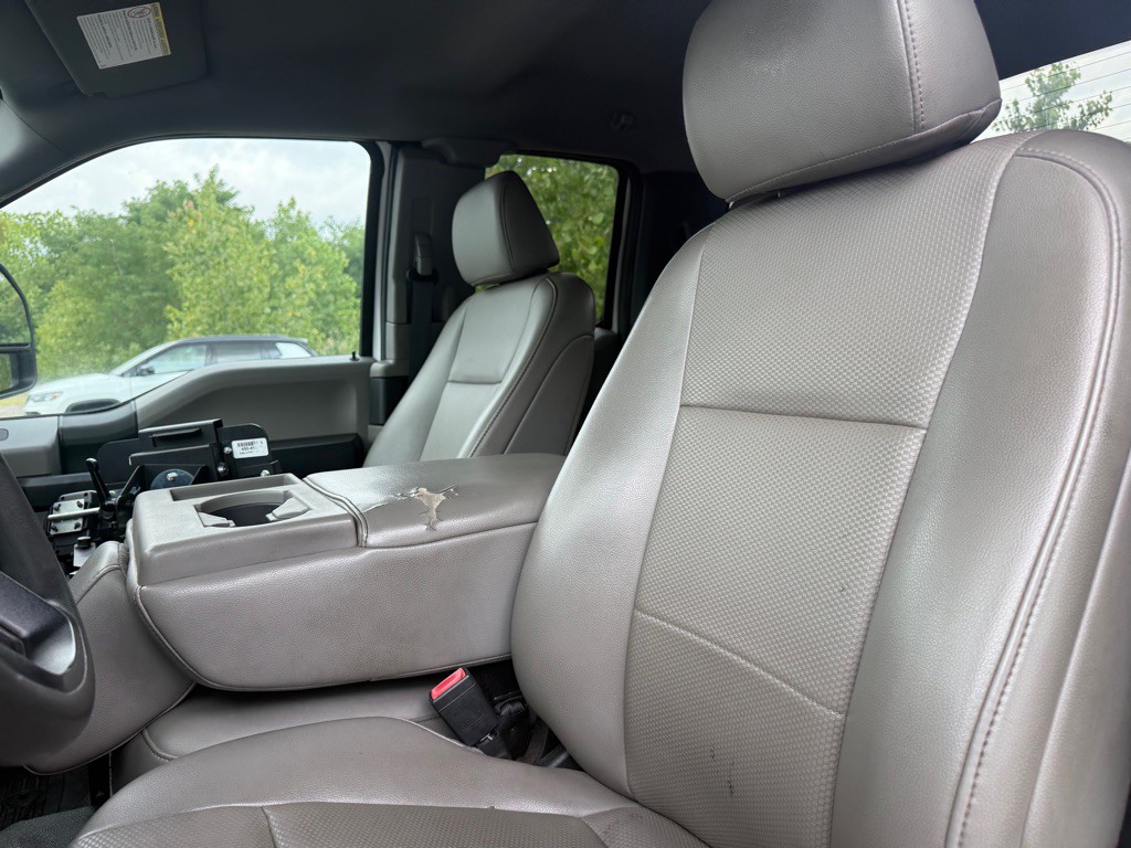 2021 Ford F-350 Image 9