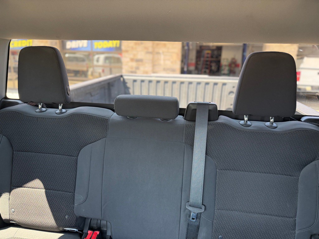 2019 Chevrolet Silverado 1500 Image 16