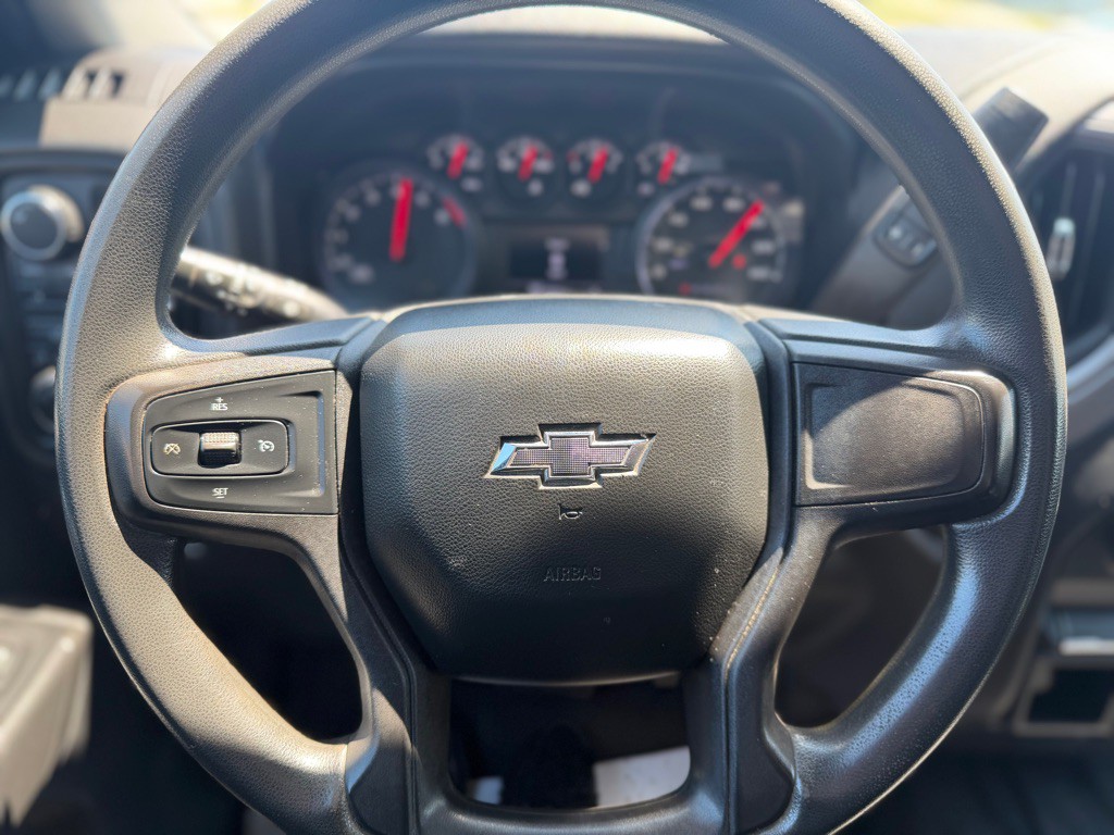 2019 Chevrolet Silverado 1500 Image 18