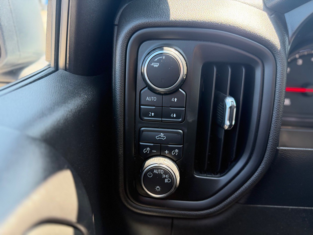 2019 Chevrolet Silverado 1500 Image 20