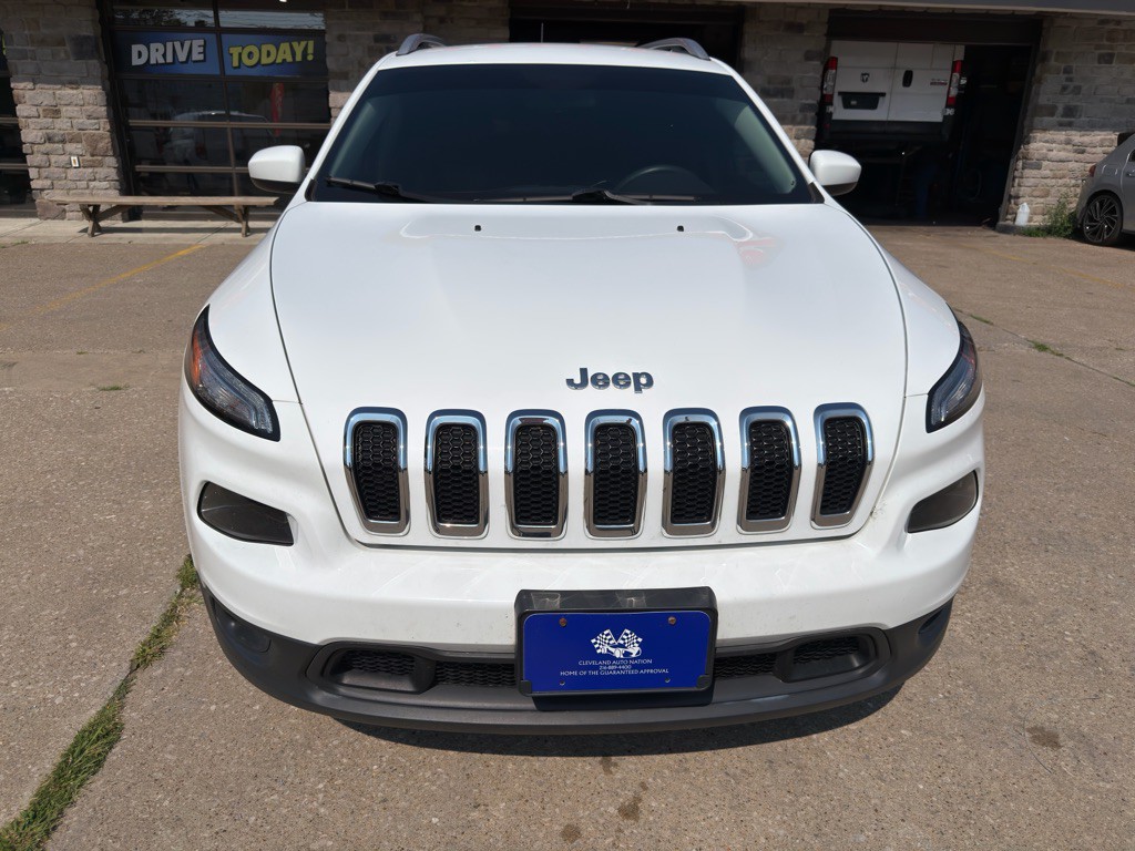 2018 Jeep Cherokee Image 8