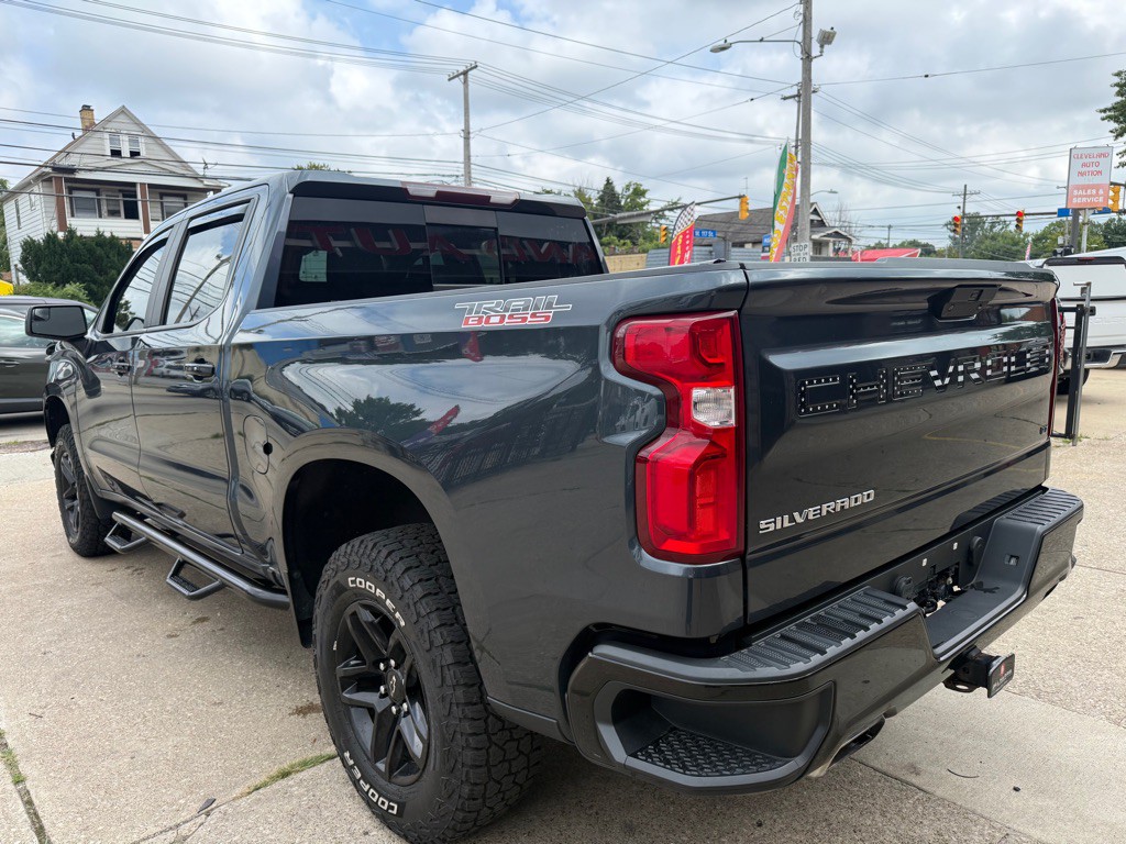 2019 Chevrolet Silverado 1500 Image 3