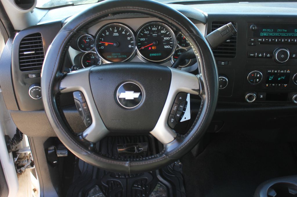 2009 Chevrolet Silverado 1500 Image 11