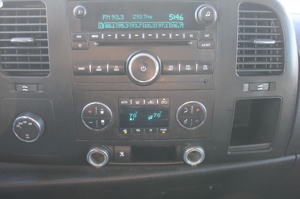 2009 Chevrolet Silverado 1500 Image 17