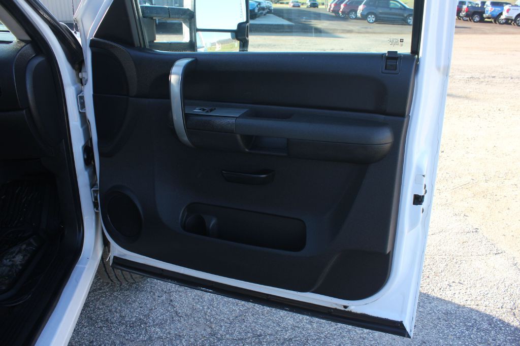 2009 Chevrolet Silverado 1500 Image 28