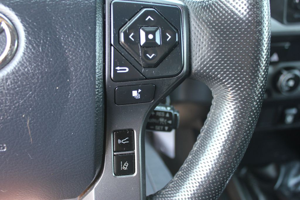 2019 Toyota Tacoma Image 14